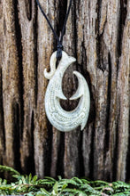 Load image into Gallery viewer, Whalebone Hei matau Necklaces