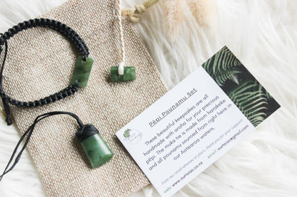 Pepi Pounamu Gift Set